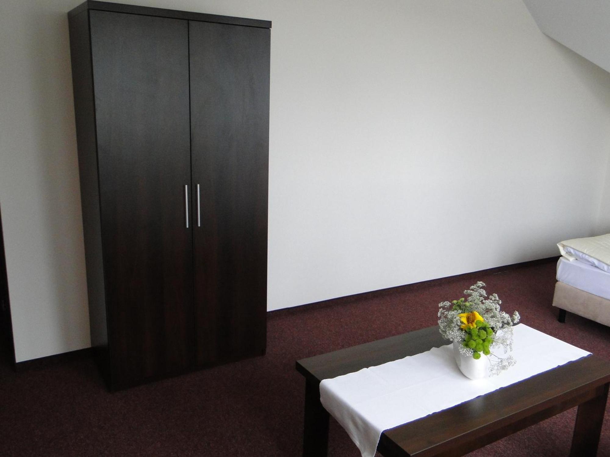 Hotel Cynamon Tokarnia  Екстер'єр фото