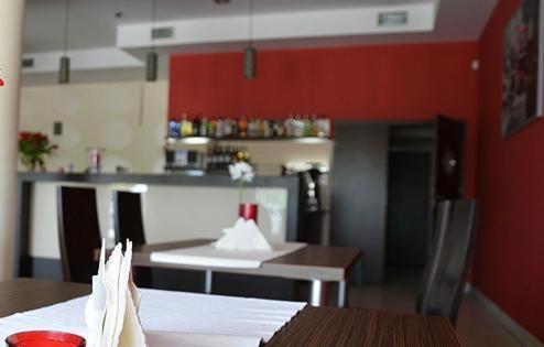 Hotel Cynamon Tokarnia  Екстер'єр фото